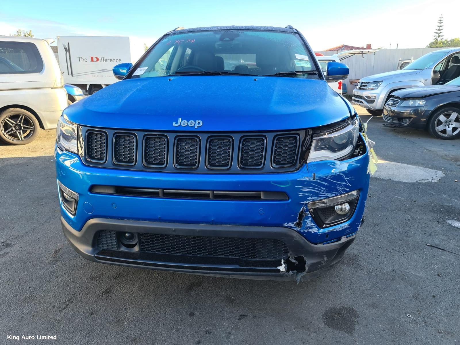 Jeep COMPASS 2018 Bootlid/Tailgate thumbnail 1