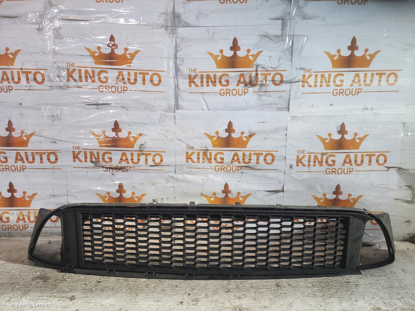 BMW - BMW 5 SERIES 2011 Grille