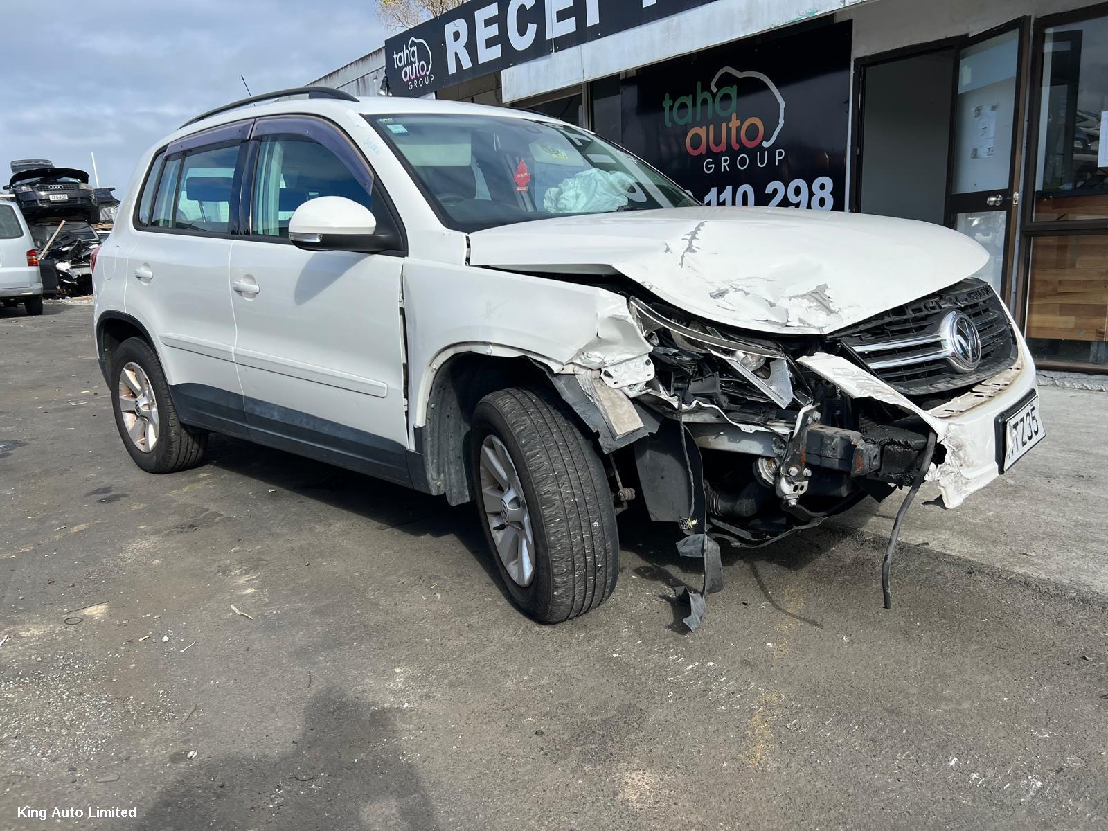 Volkswagen TIGUAN 2008 A/C Compressor thumbnail 2