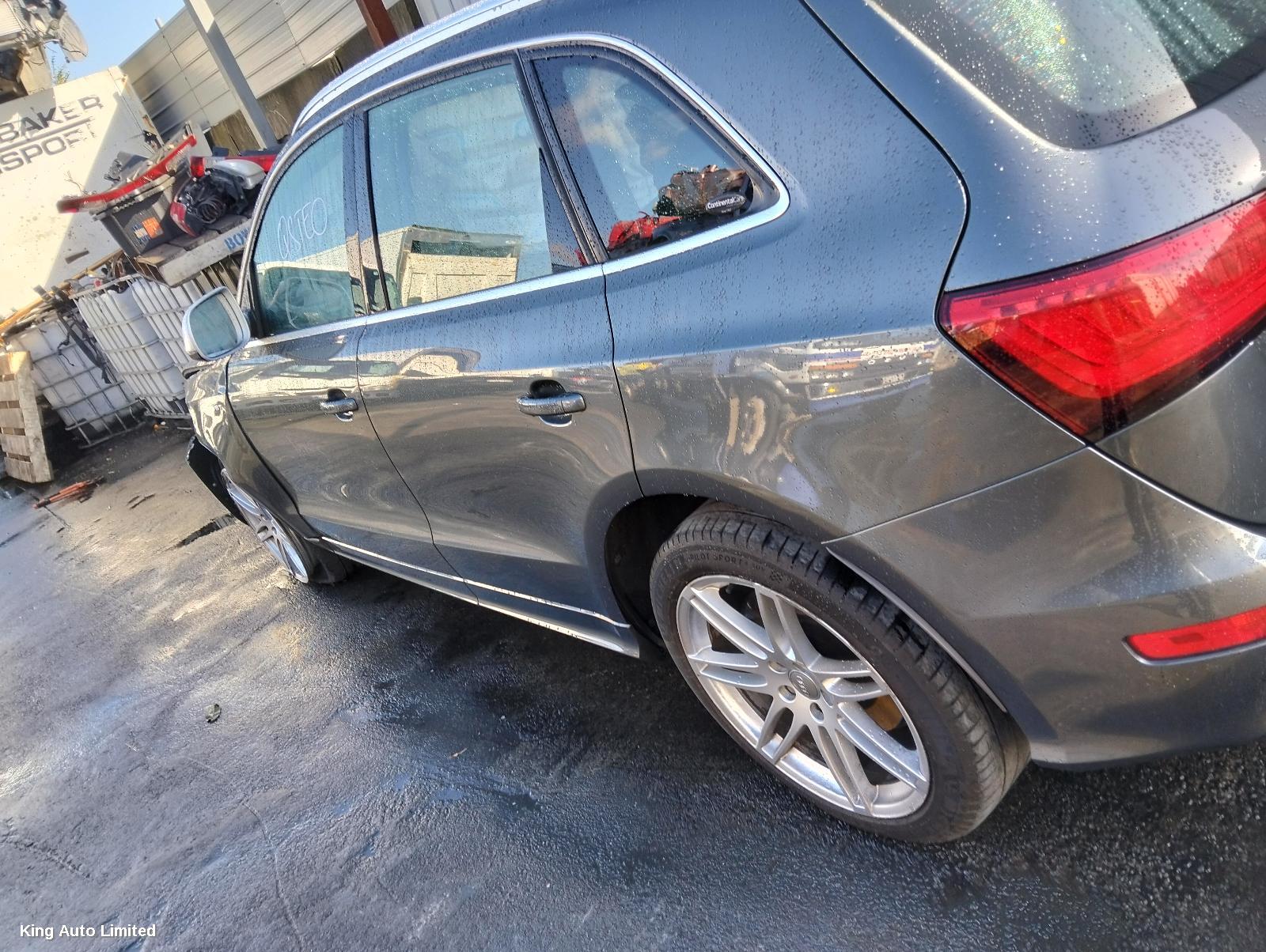 Audi Q5 2014 Fuel Sending Unit thumbnail 3