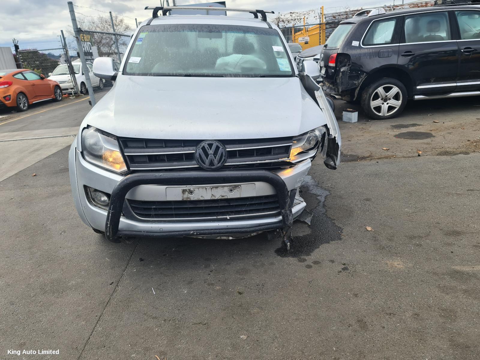 Volkswagen - Volkswagen AMAROK 2015 Radiator