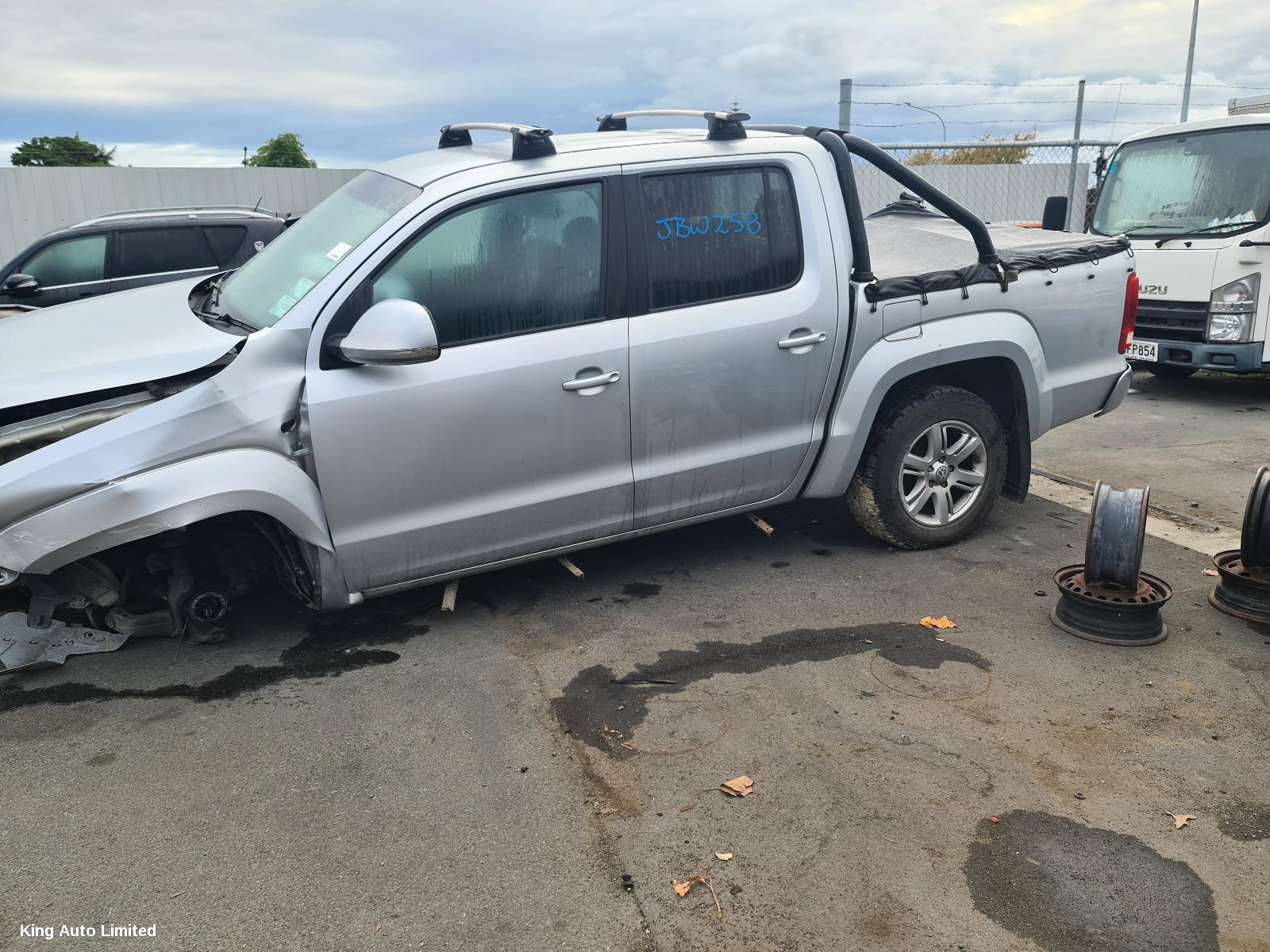 Volkswagen AMAROK 2015 Radiator thumbnail 3