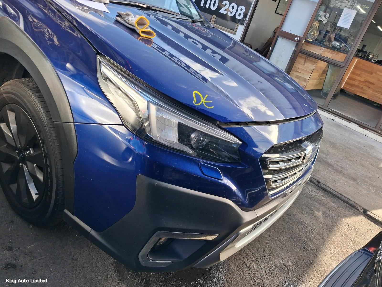 Subaru OUTBACK 2023 Right Guard thumbnail 2