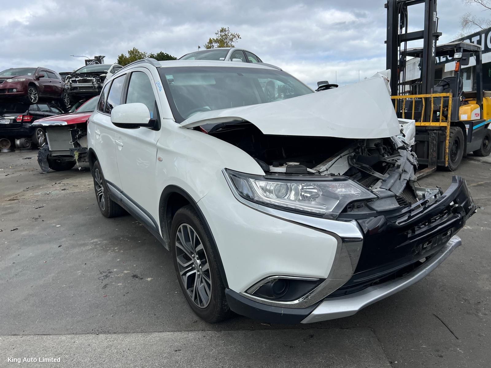 Mitsubishi OUTLANDER 2017 Body/Door Mould thumbnail 3