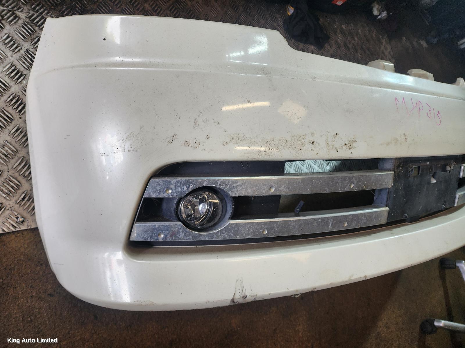 Nissan SERENA 2006 Front Bumper thumbnail 3