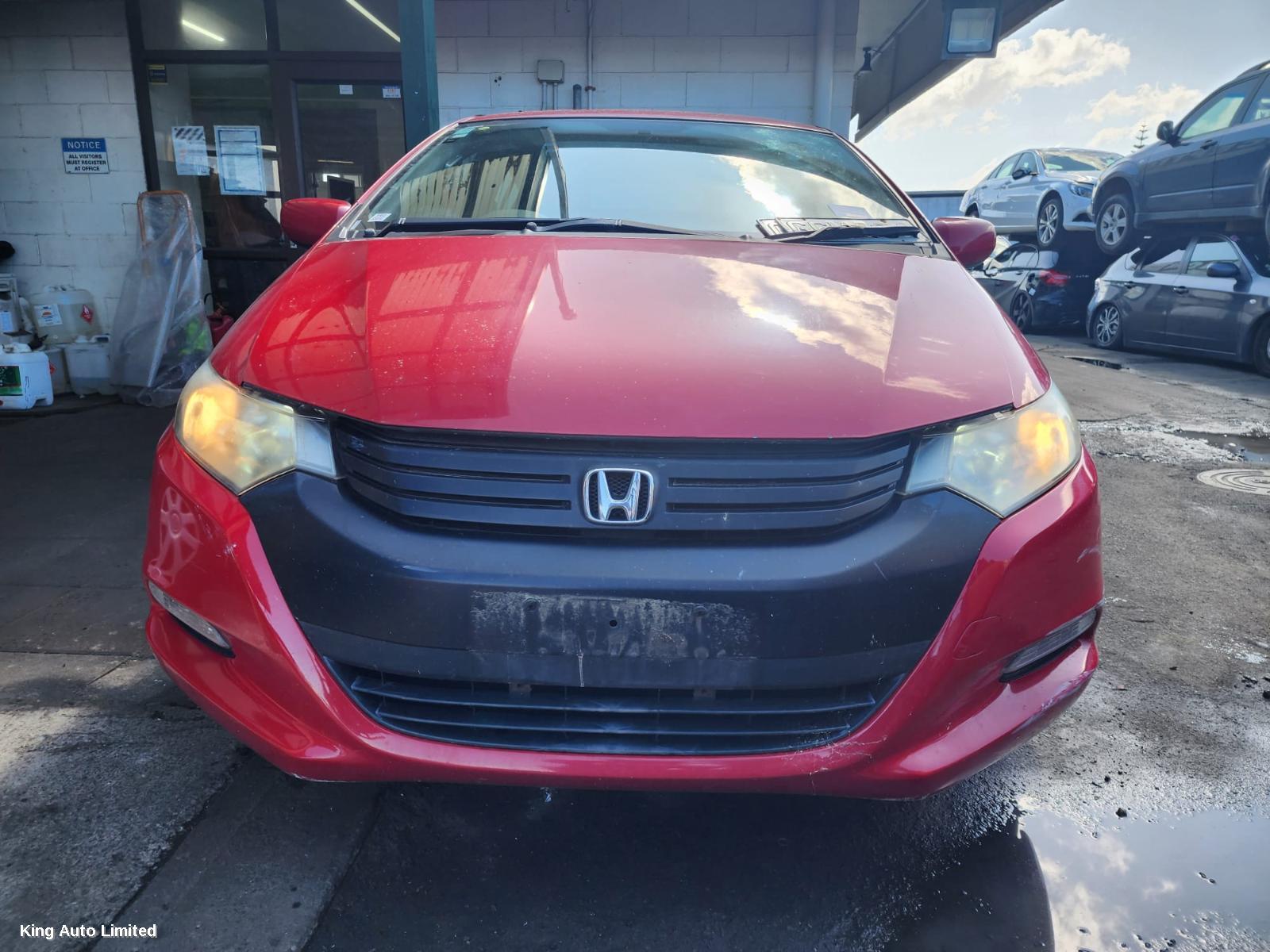 Honda INSIGHT 2012 Left Guard thumbnail 2
