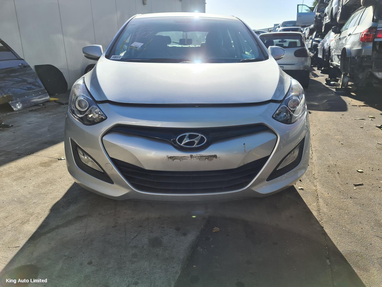 Hyundai I30 2014 Alternator thumbnail 2