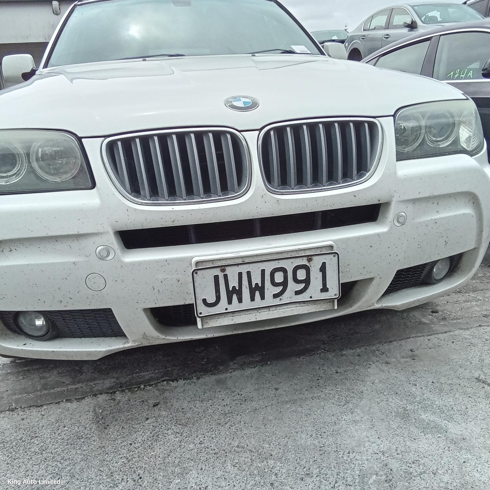 BMW X3 2008 Right Headlamp thumbnail 2