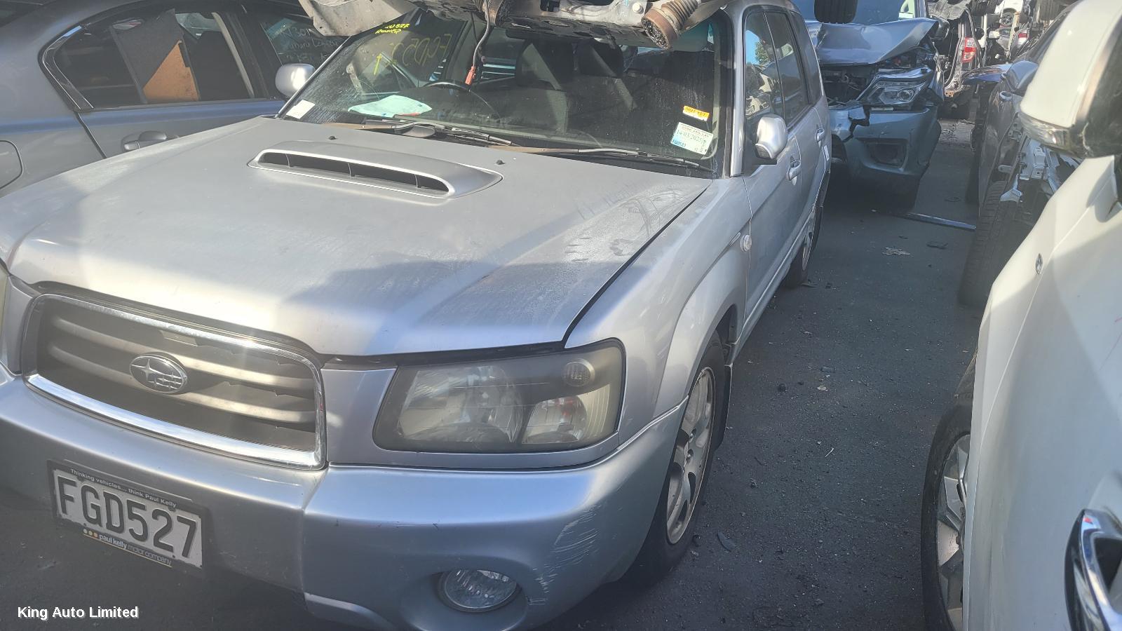 Subaru FORESTER 2002 Right Guard thumbnail 2