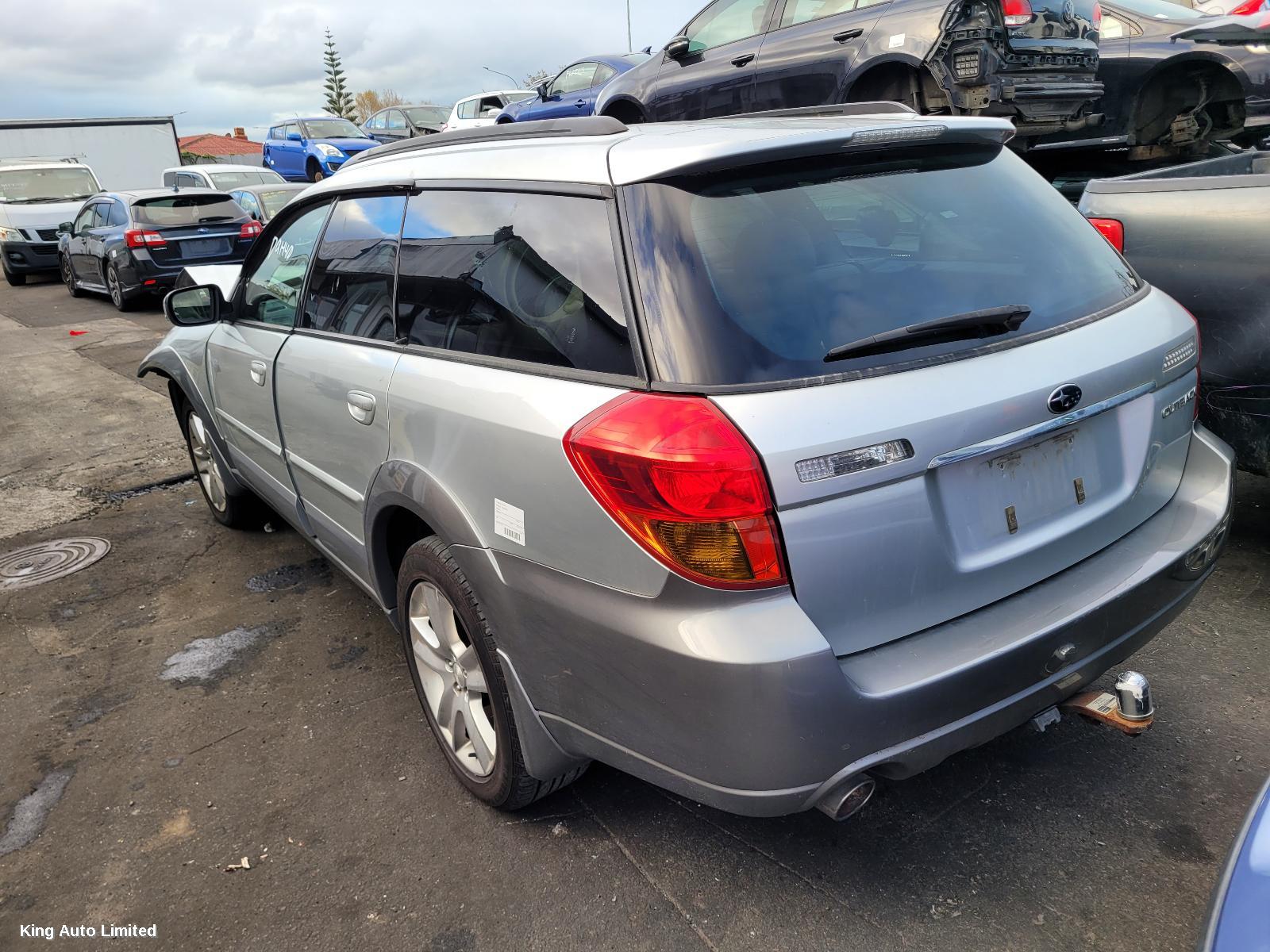 Subaru OUTBACK 2004 R/Bar Bracket/Reinfo thumbnail 3