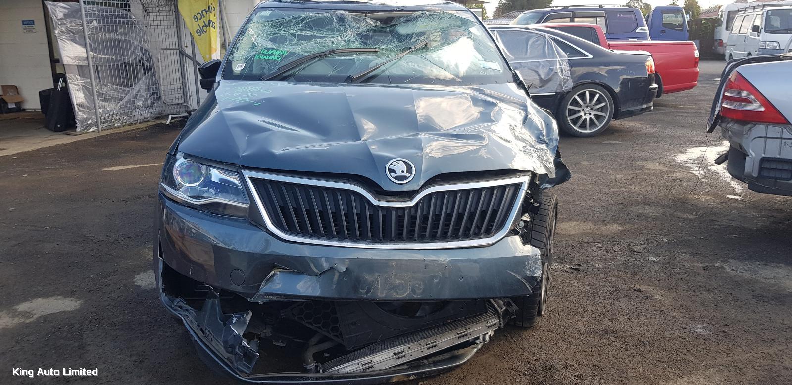 Skoda RAPID 2018 Right Taillight thumbnail 3