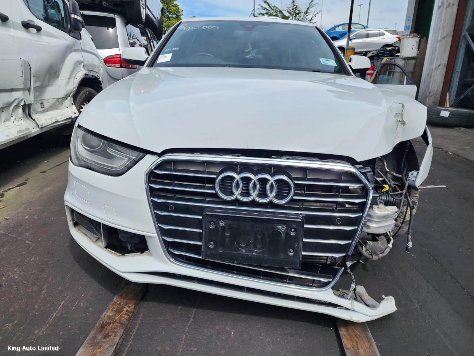 Audi A4 2015 REVERSE_CAMERA thumbnail 2