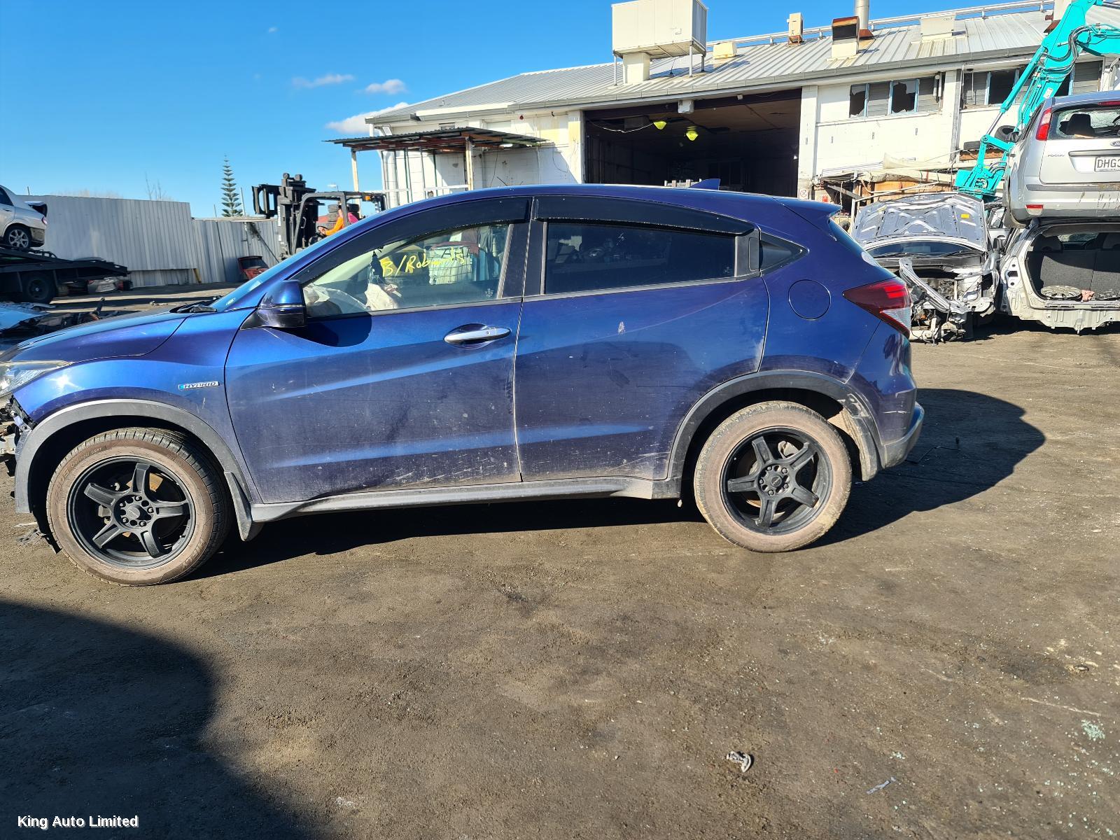 Honda HRV 2014 Engine thumbnail 3