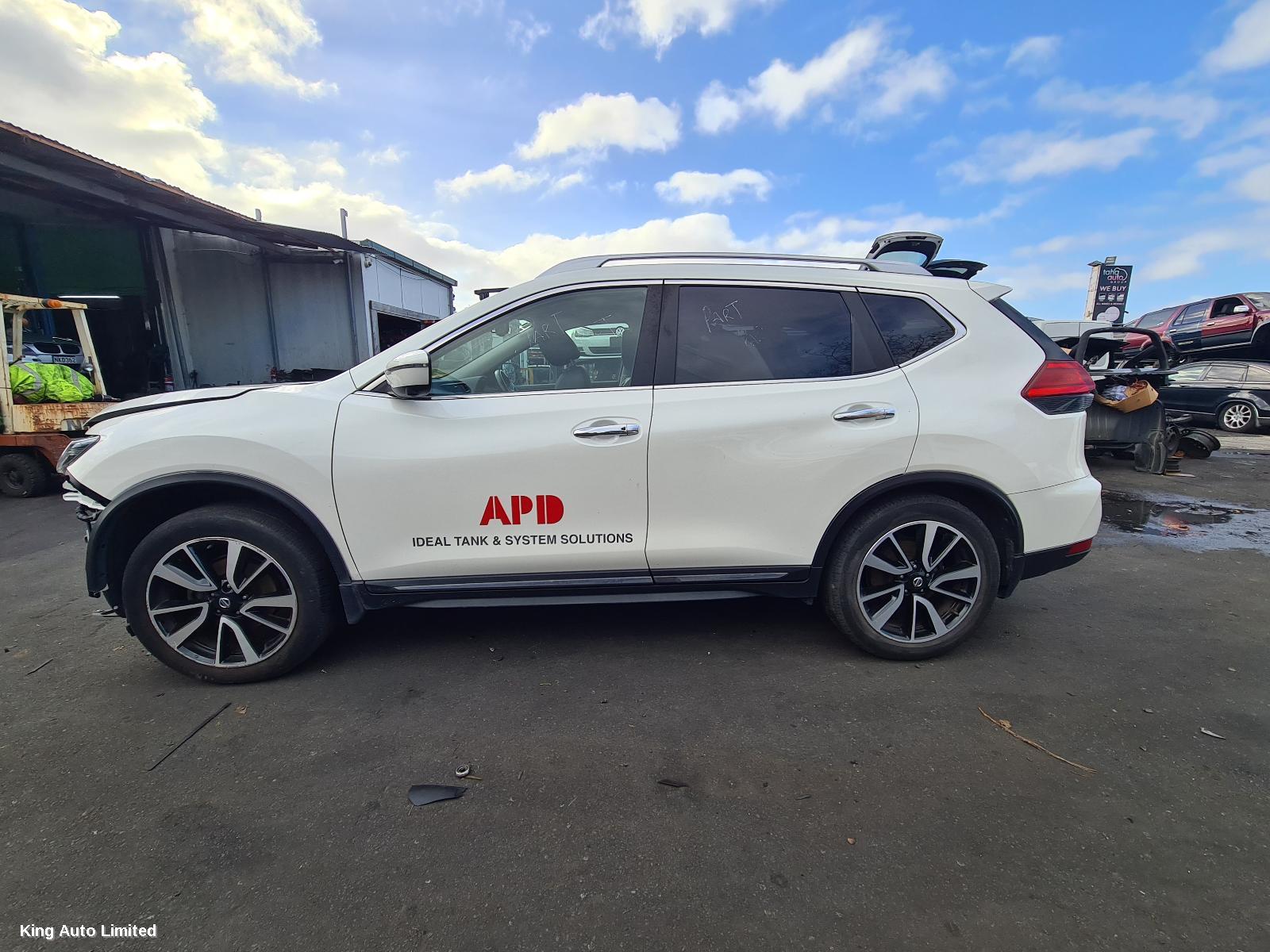 Nissan XTRAIL 2020 Rear Bumper thumbnail 3