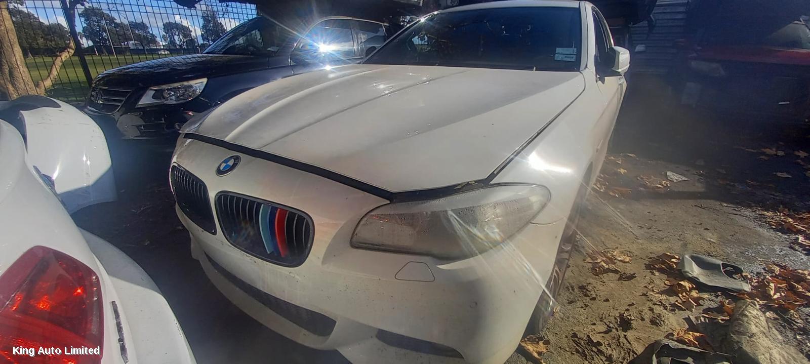 BMW - BMW 5 SERIES 2012 Bonnet