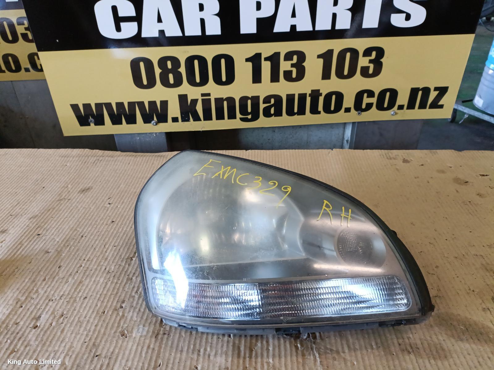 Hyundai TUCSON 2008 Right Headlamp thumbnail 1