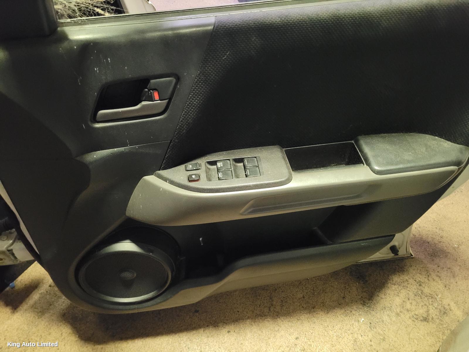 Honda CROSSROAD 2008 Right Front Door thumbnail 2
