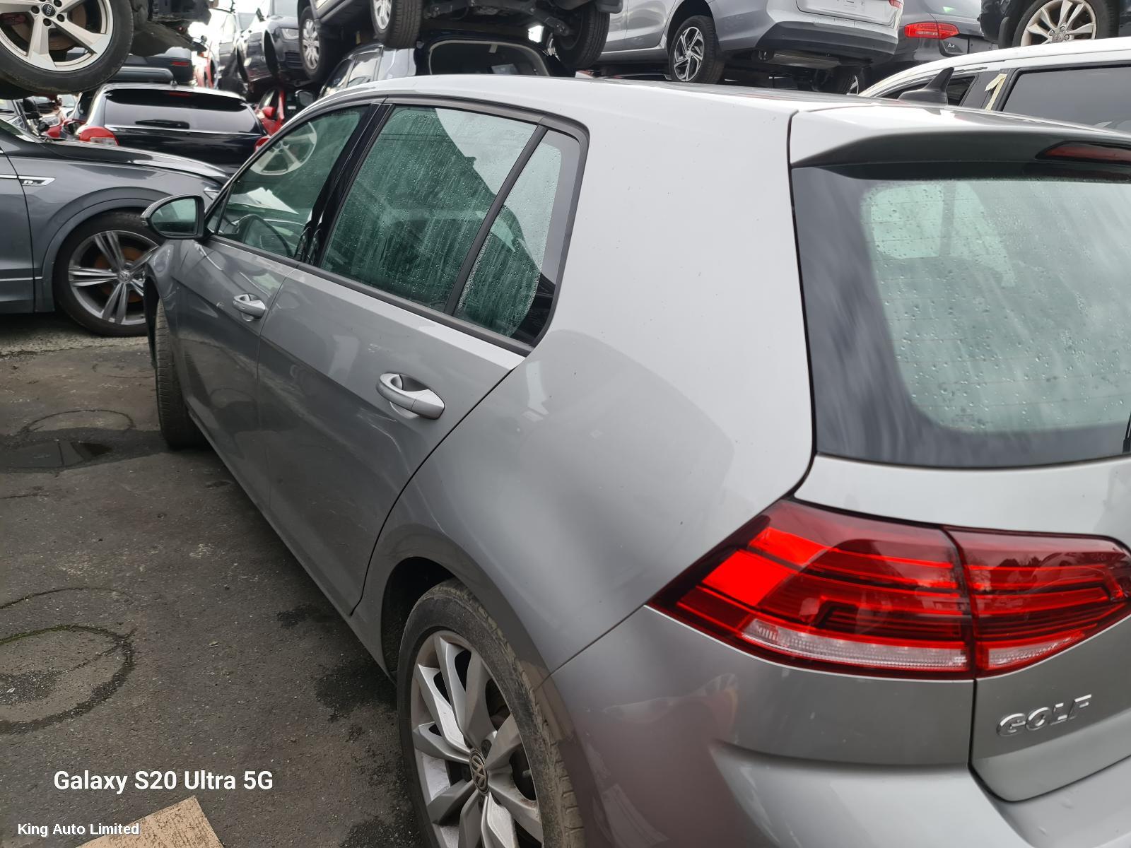 Volkswagen GOLF 2020 Left Taillight thumbnail 3