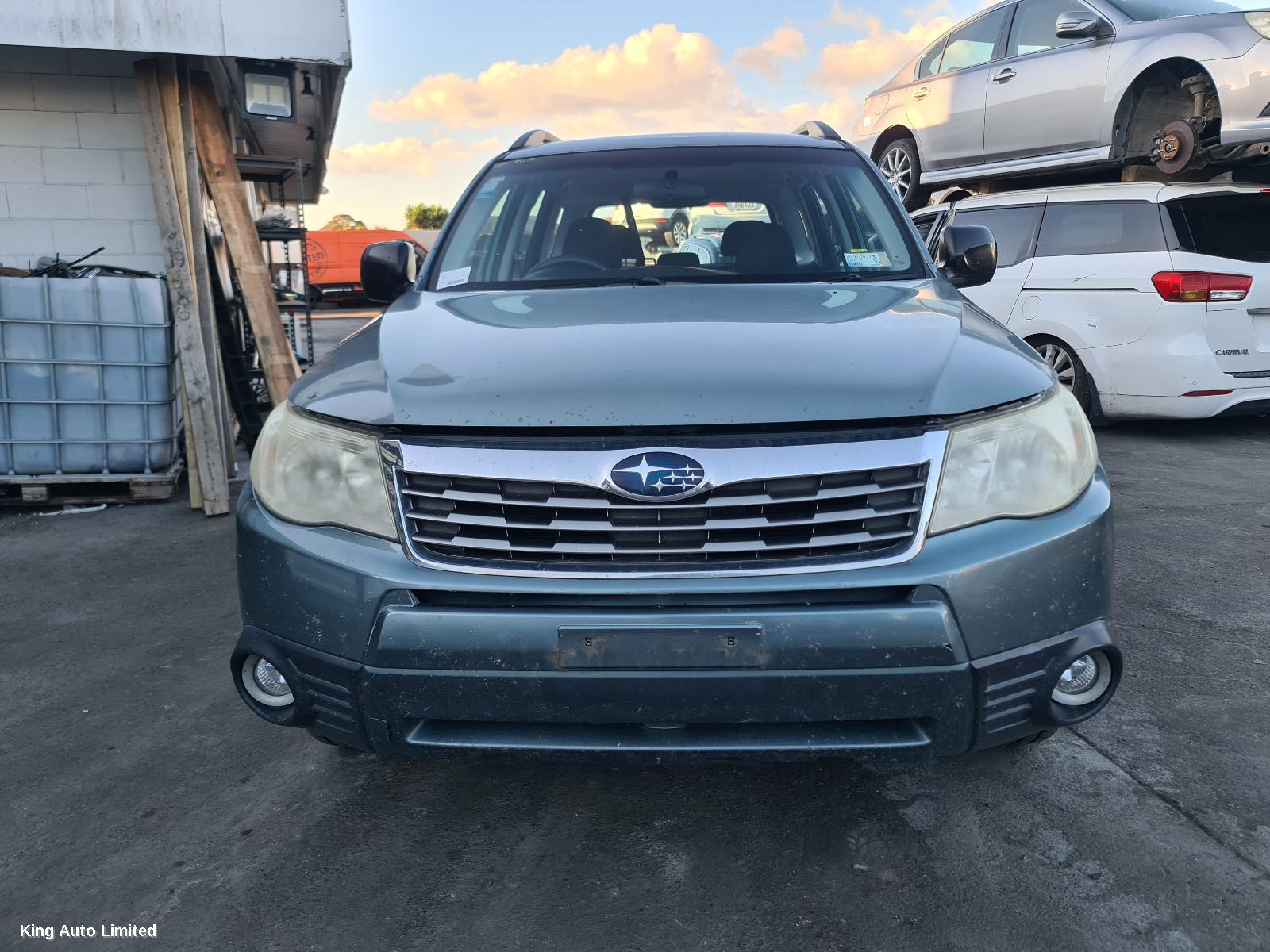 Subaru FORESTER 2010 Left Headlamp thumbnail 2