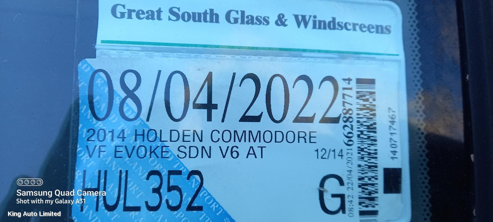 Holden COMMODORE 2014 RIGHT_REAR_DOOR_SLIDING thumbnail 1