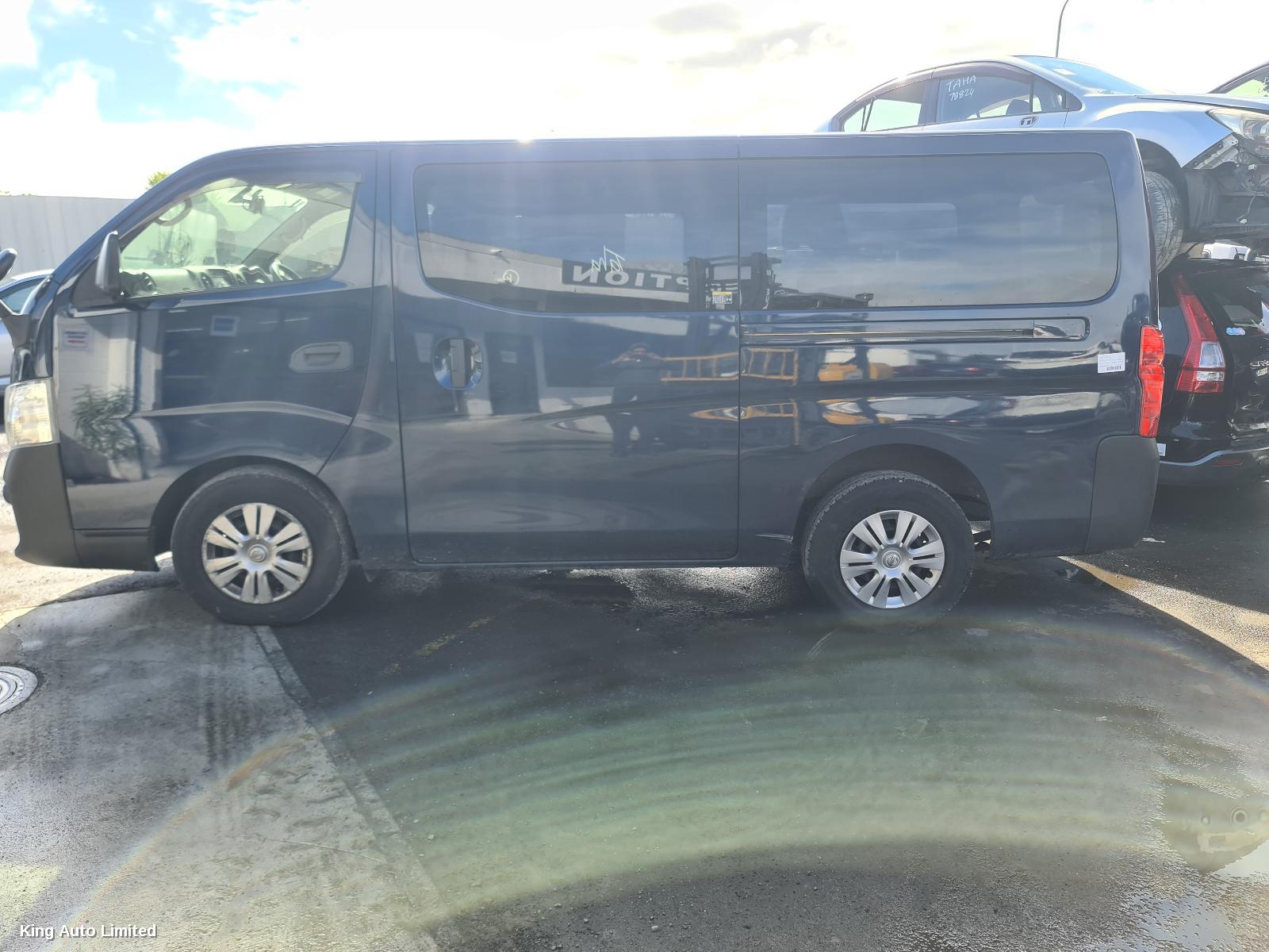 Nissan URVAN 2018 Fan thumbnail 3