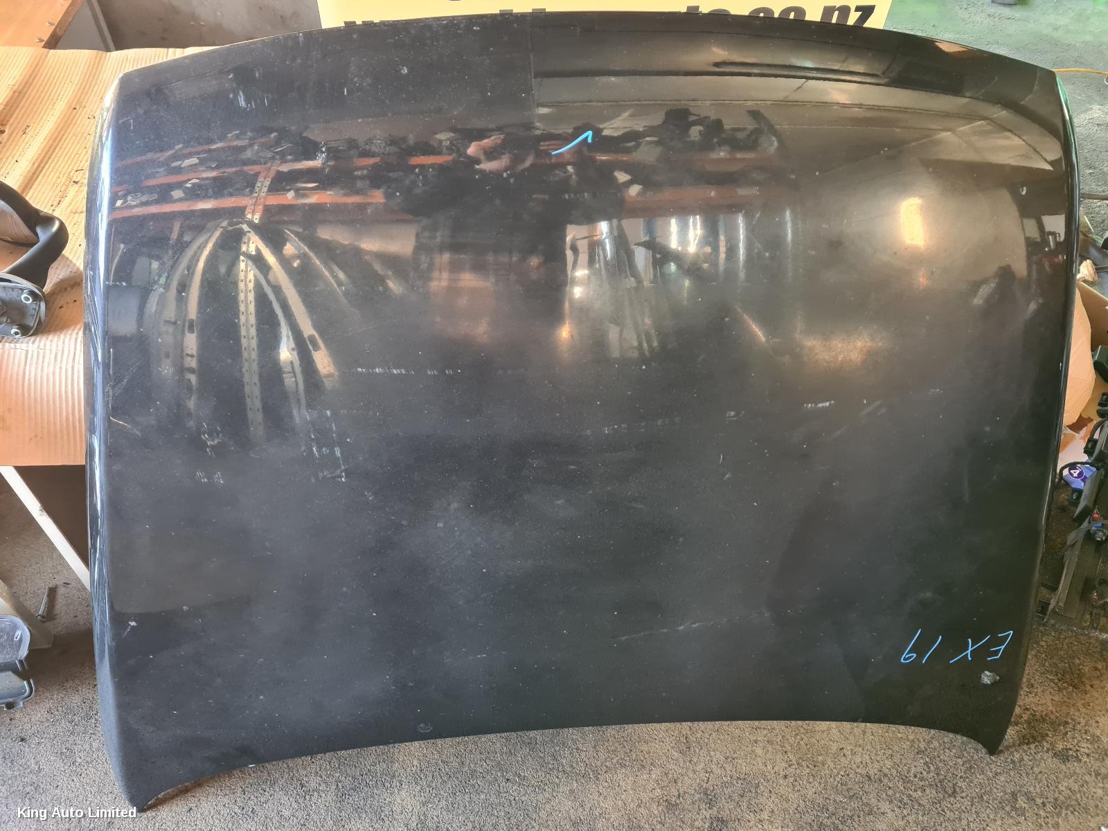 Volkswagen TOUAREG 2006 Bonnet thumbnail 3