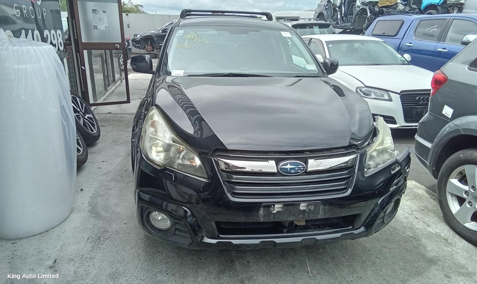 Subaru OUTBACK 2012 REVERSE_CAMERA thumbnail 1