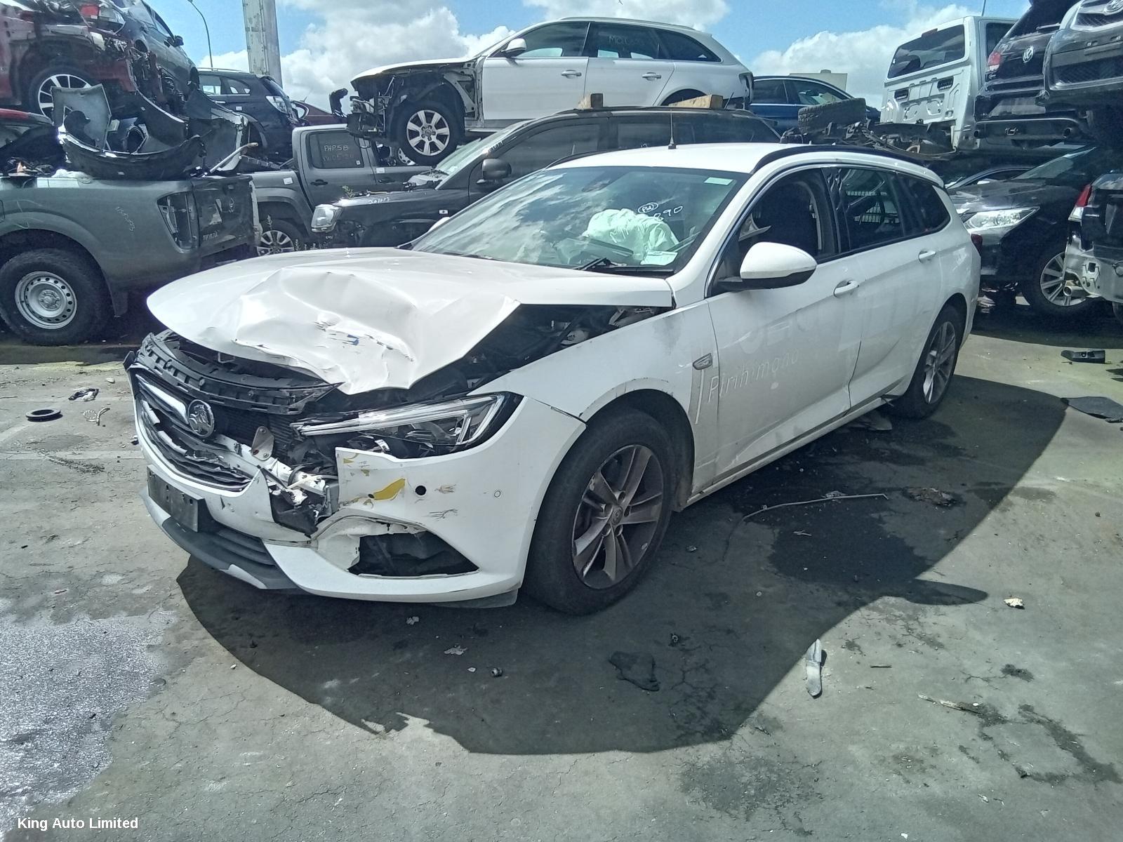 Holden COMMODORE 2019 Left Front Door thumbnail 2