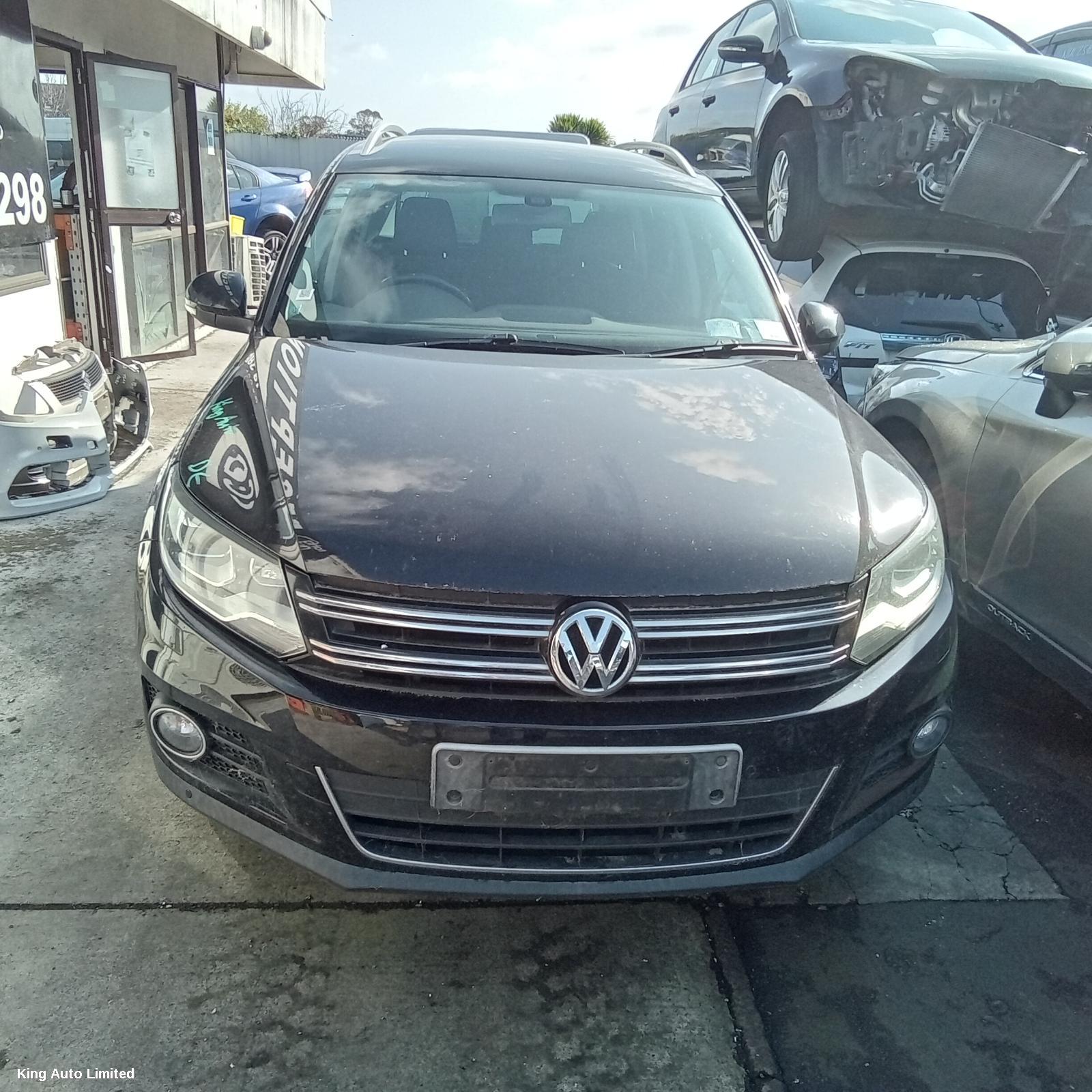 Volkswagen - Volkswagen TIGUAN 2013 Ecu
