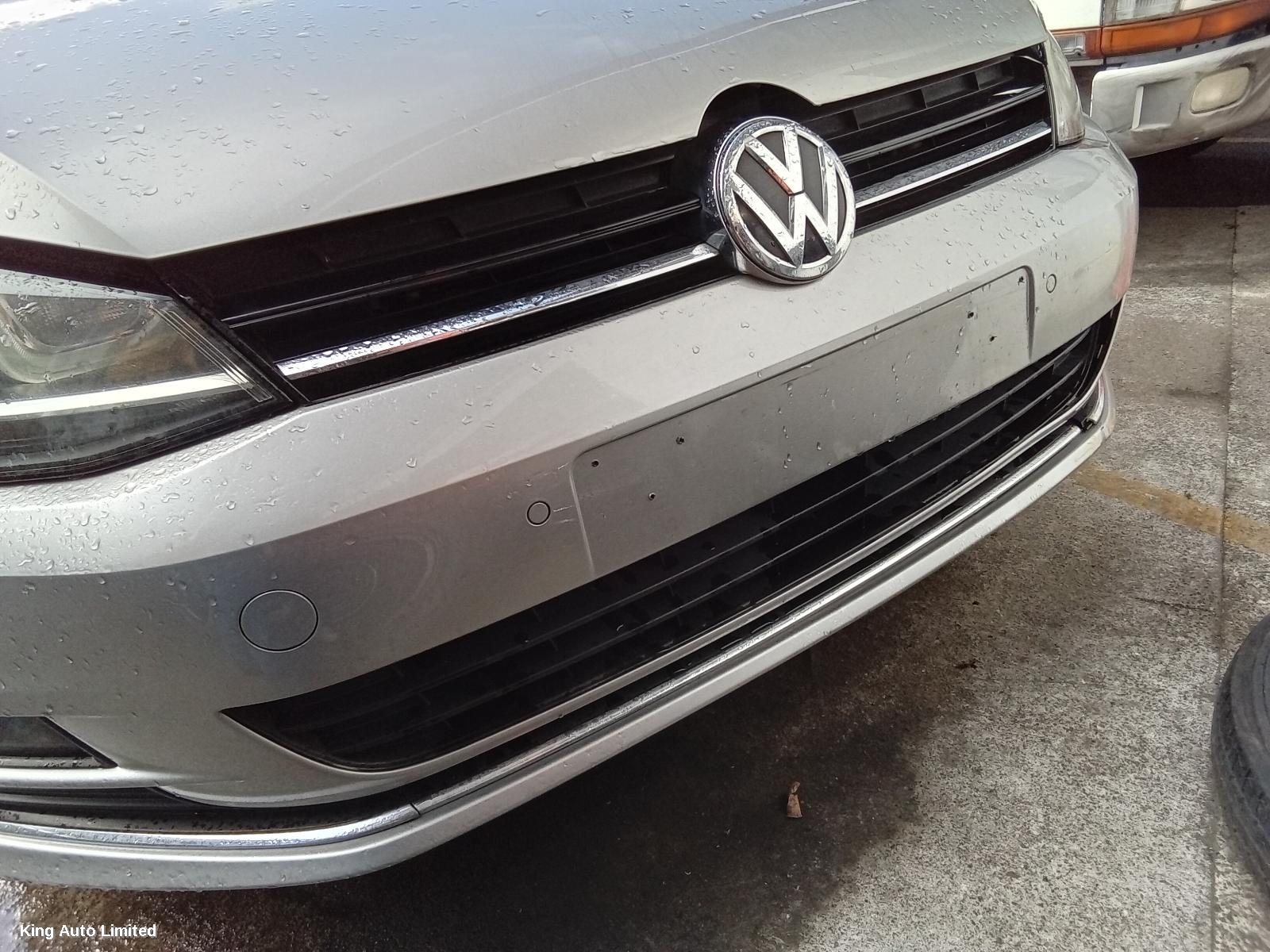 Volkswagen GOLF 2013 Rear Bumper thumbnail 3