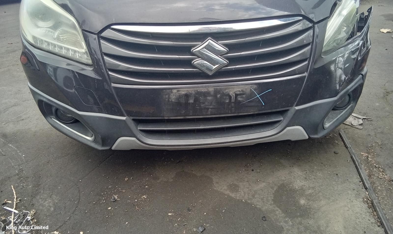 Suzuki S-CROSS 2015 Left Front 1/4 Door Glass thumbnail 2