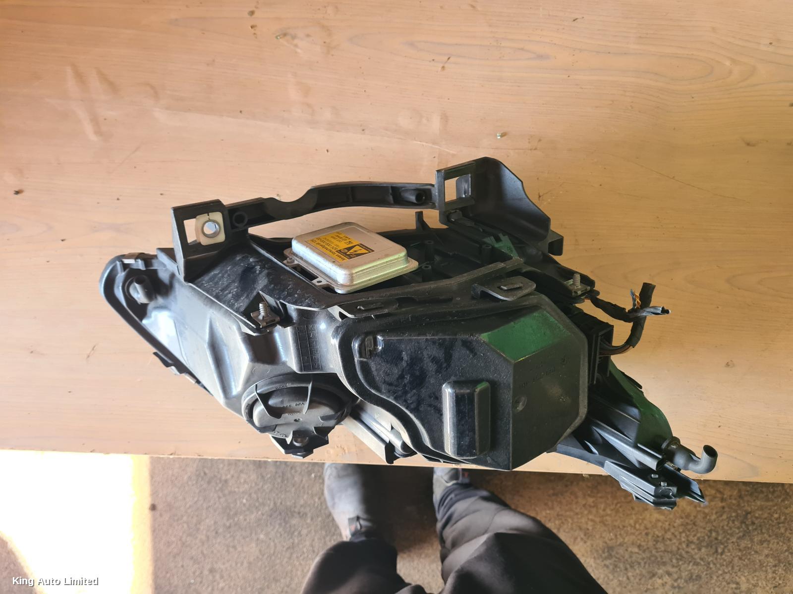 BMW 5 SERIES 2006 Left Headlamp thumbnail 3