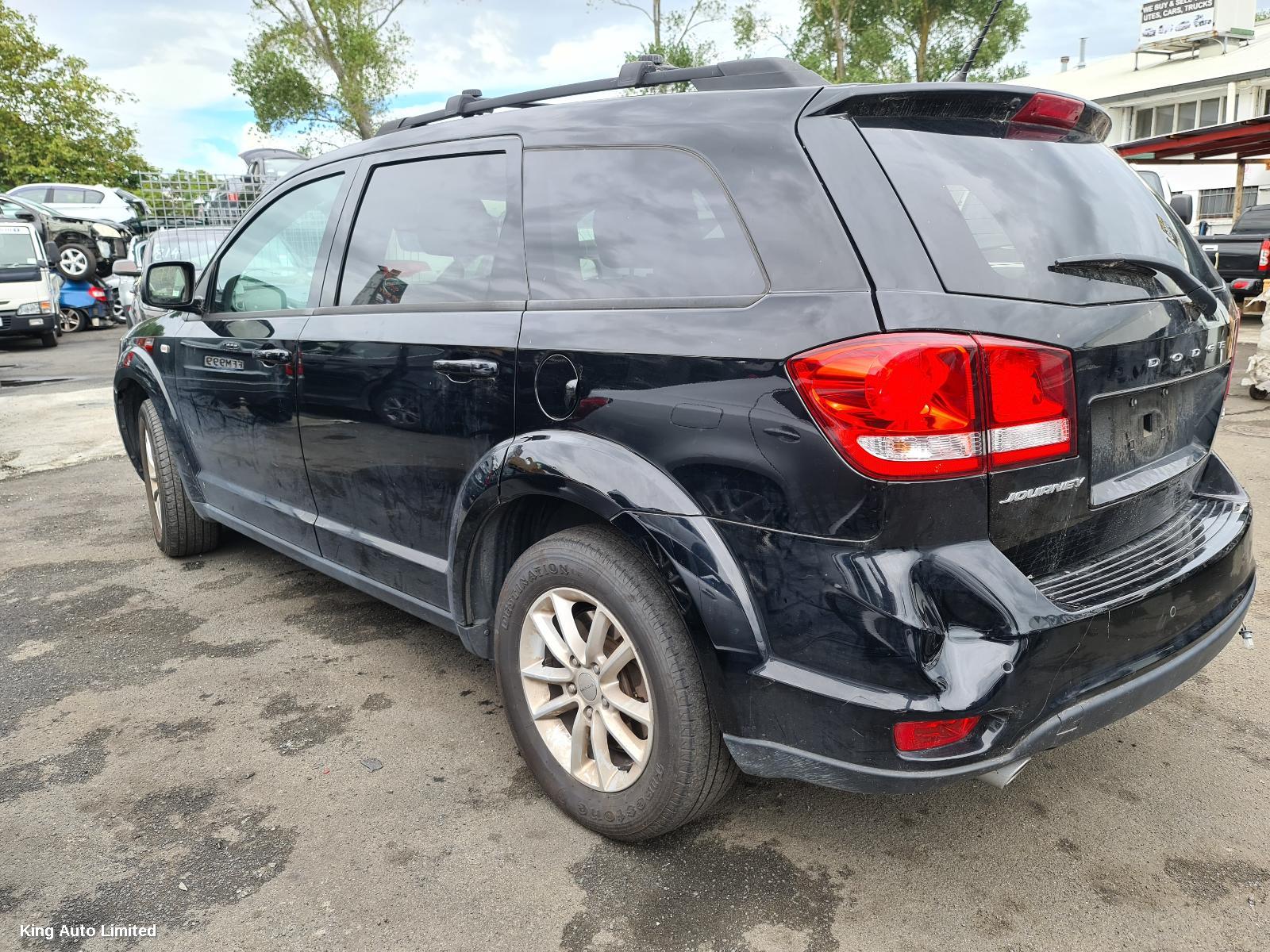 Dodge JOURNEY 2016 Washer Bottle thumbnail 3