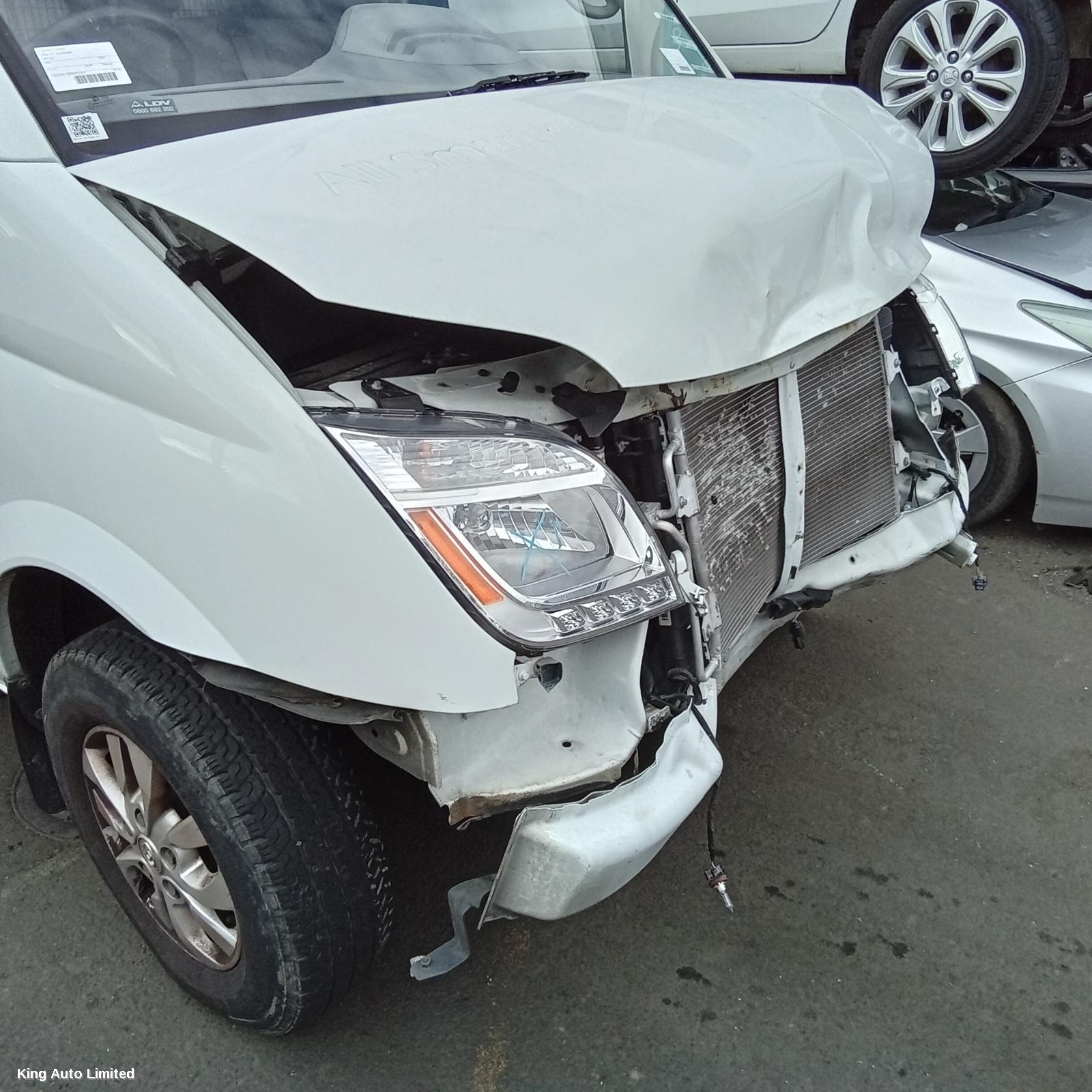 LDV V80 2021 RIGHT_REAR_DOOR_SLIDING thumbnail 3