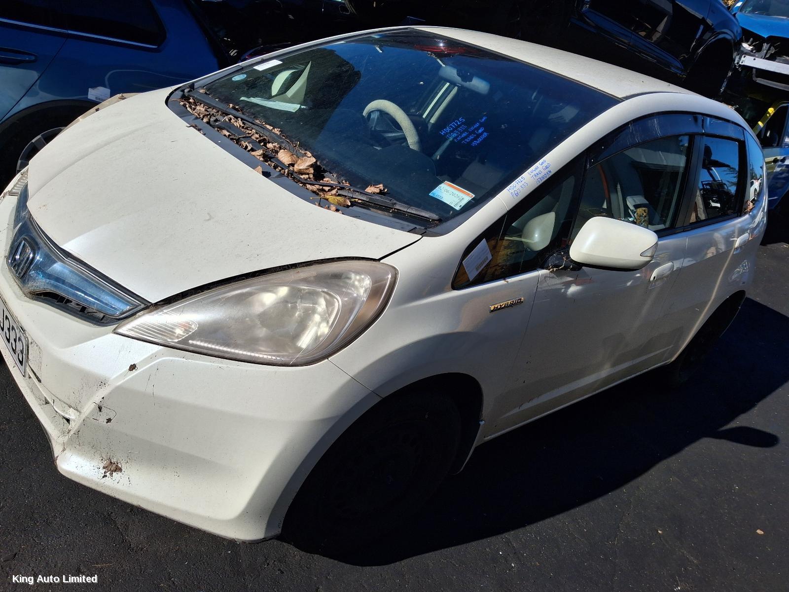 Honda JAZZ 2013 Front Seat thumbnail 2