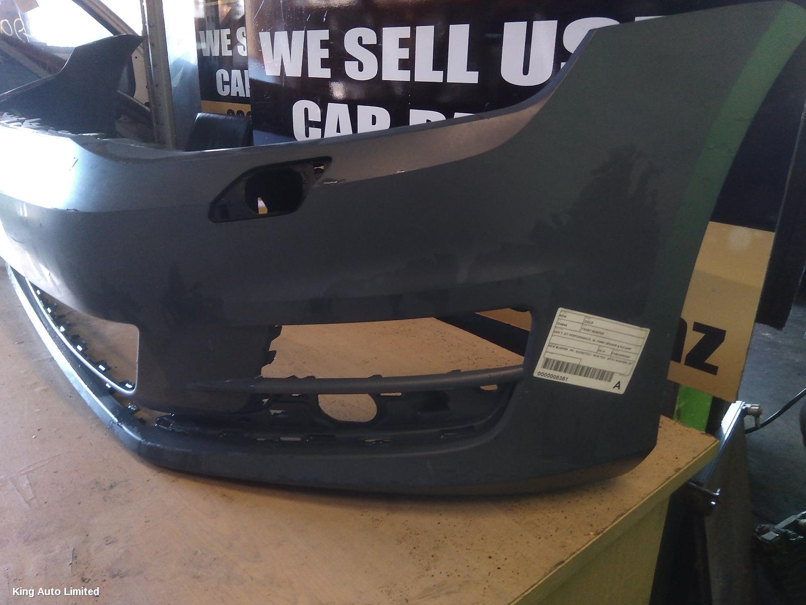 Volkswagen GOLF 2014 Front Bumper thumbnail 3