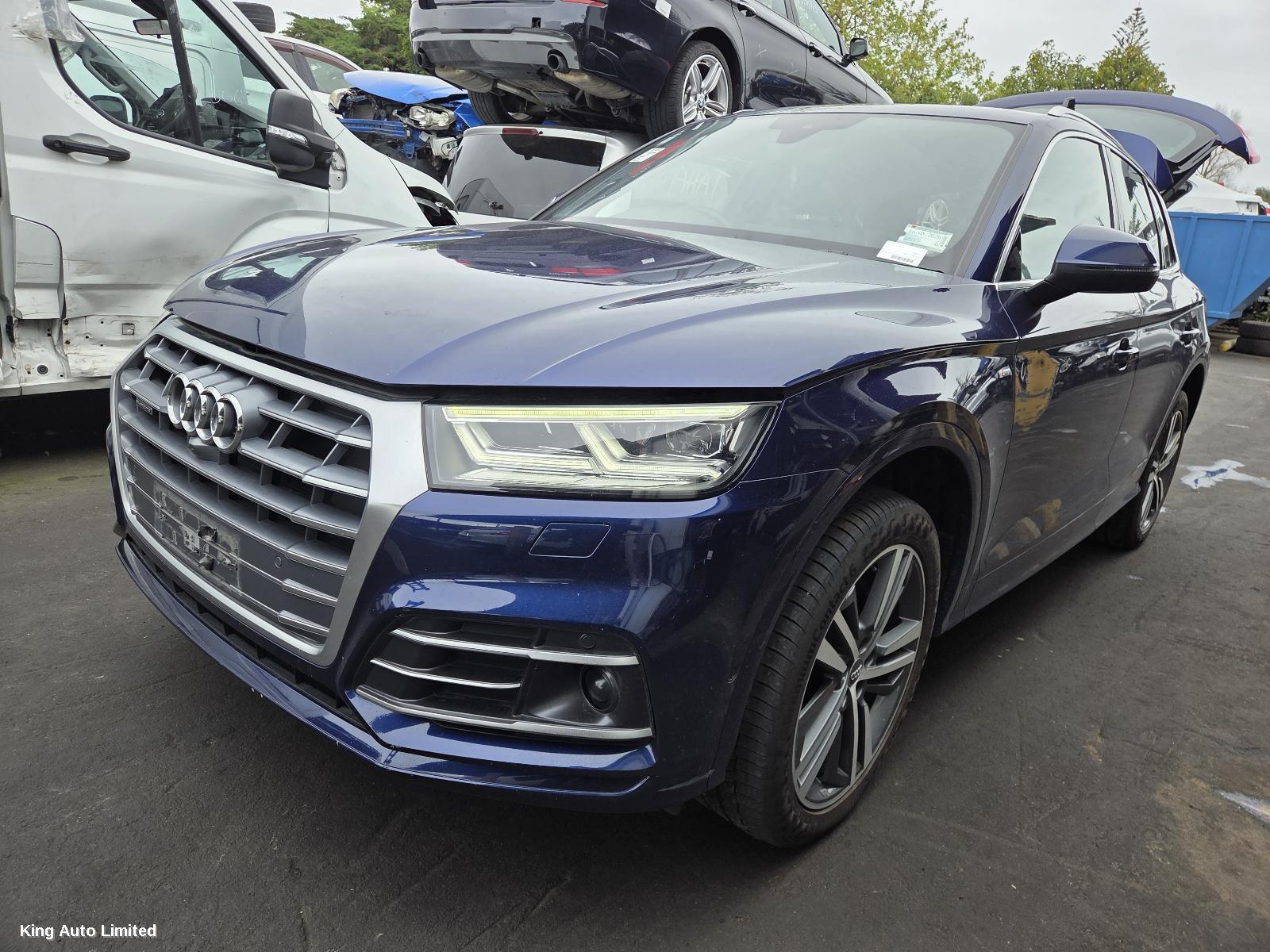 Audi Q5 2018 Radiator thumbnail 3