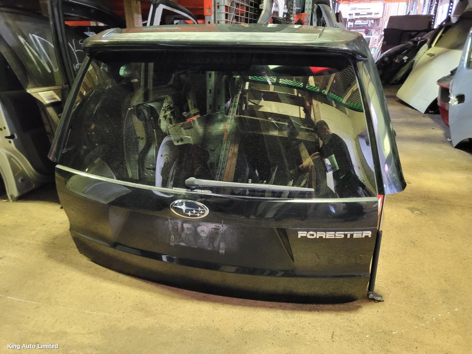 Subaru FORESTER 2010 Bootlid/Tailgate thumbnail 1