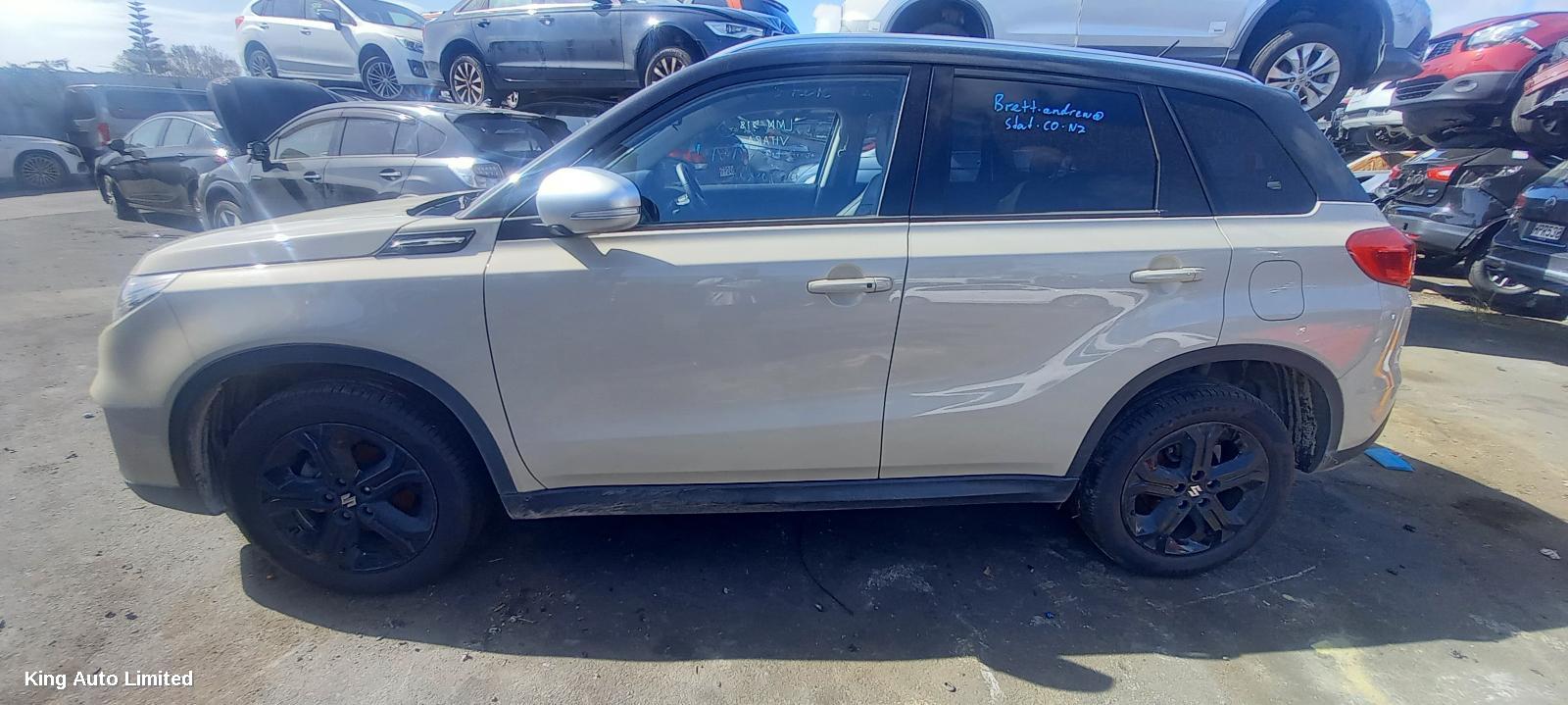 Suzuki VITARA 2018 Right Guard Liner thumbnail 3