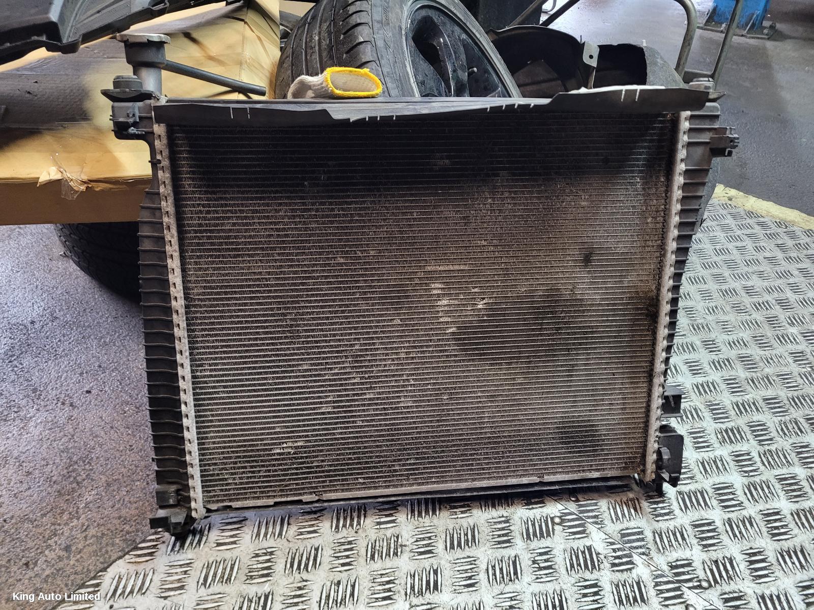 Jeep - Jeep GRANDCHEROKEE 2014 Radiator
