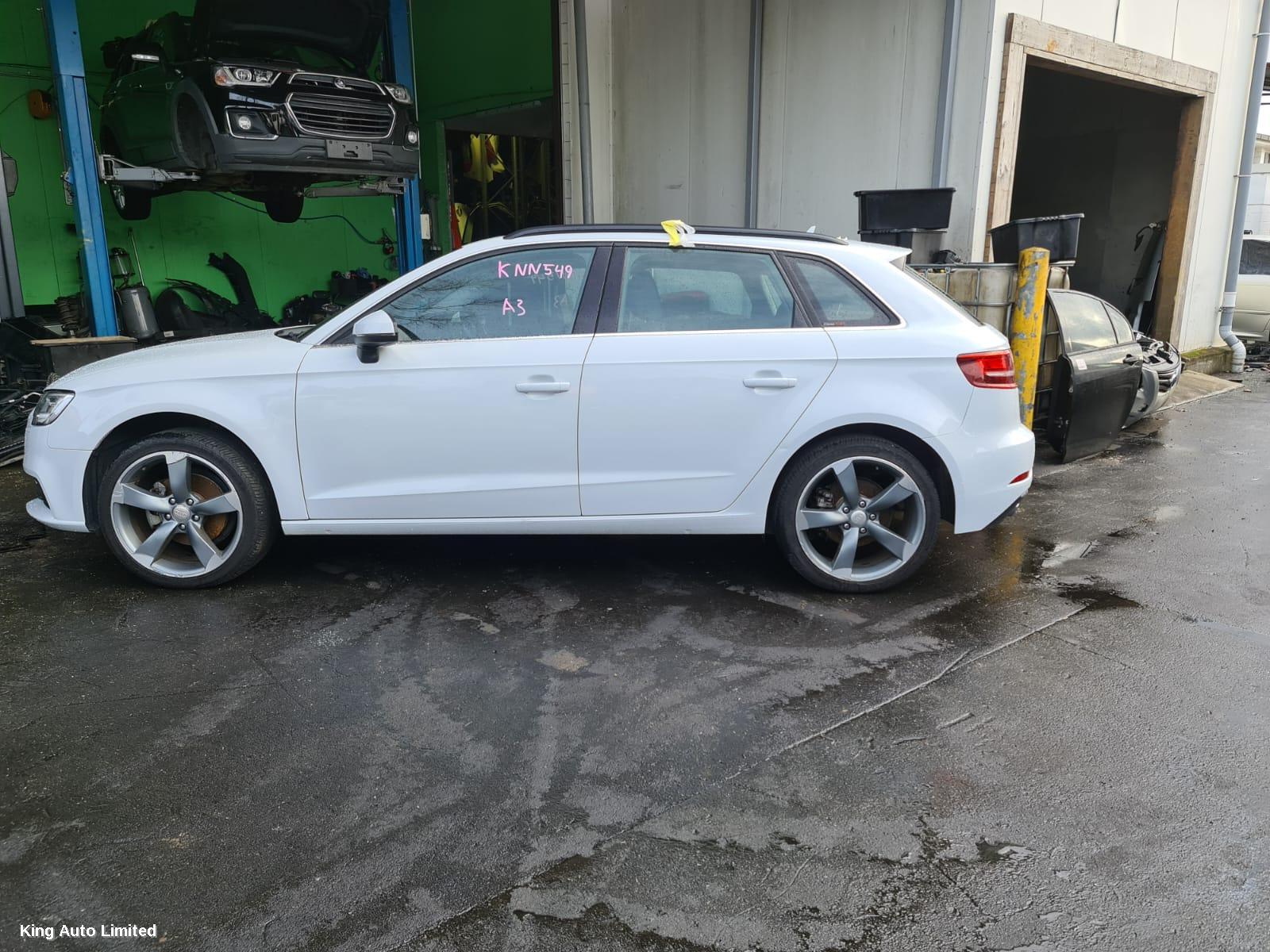 Audi A3 2016 Bootlid/Tailgate thumbnail 3