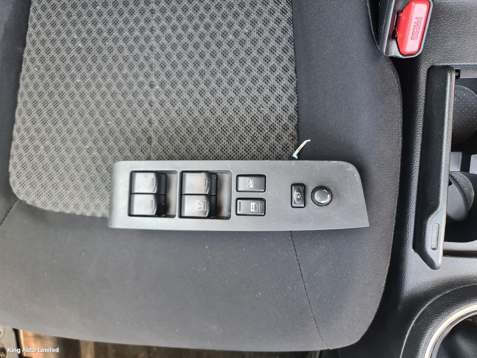 Nissan XTRAIL 2009 RIGHT_REAR_DOOR_SLIDING thumbnail 2