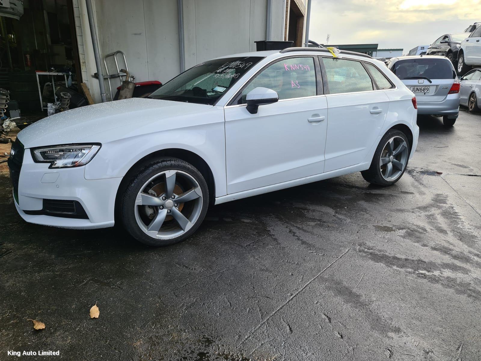 Audi A3 2016 Left Front Door thumbnail 2