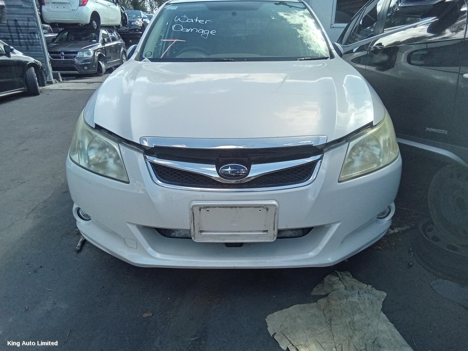 Subaru LIBERTY 2011 Right Guard thumbnail 1