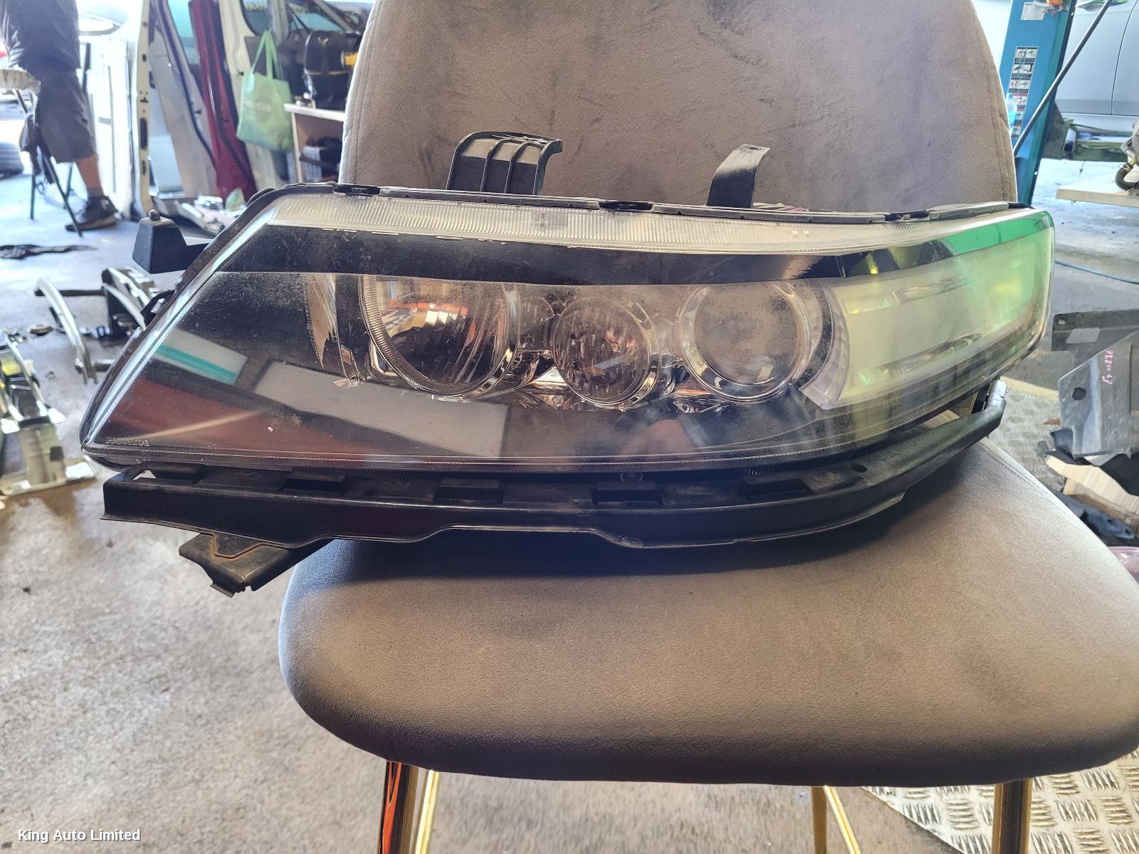 Honda ACCORD 2005 Left Headlamp thumbnail 1