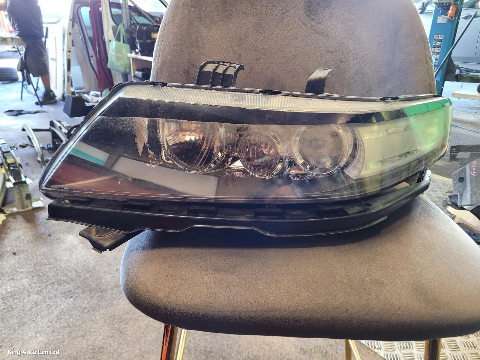 Honda ACCORD 2005 Left Headlamp thumbnail 2