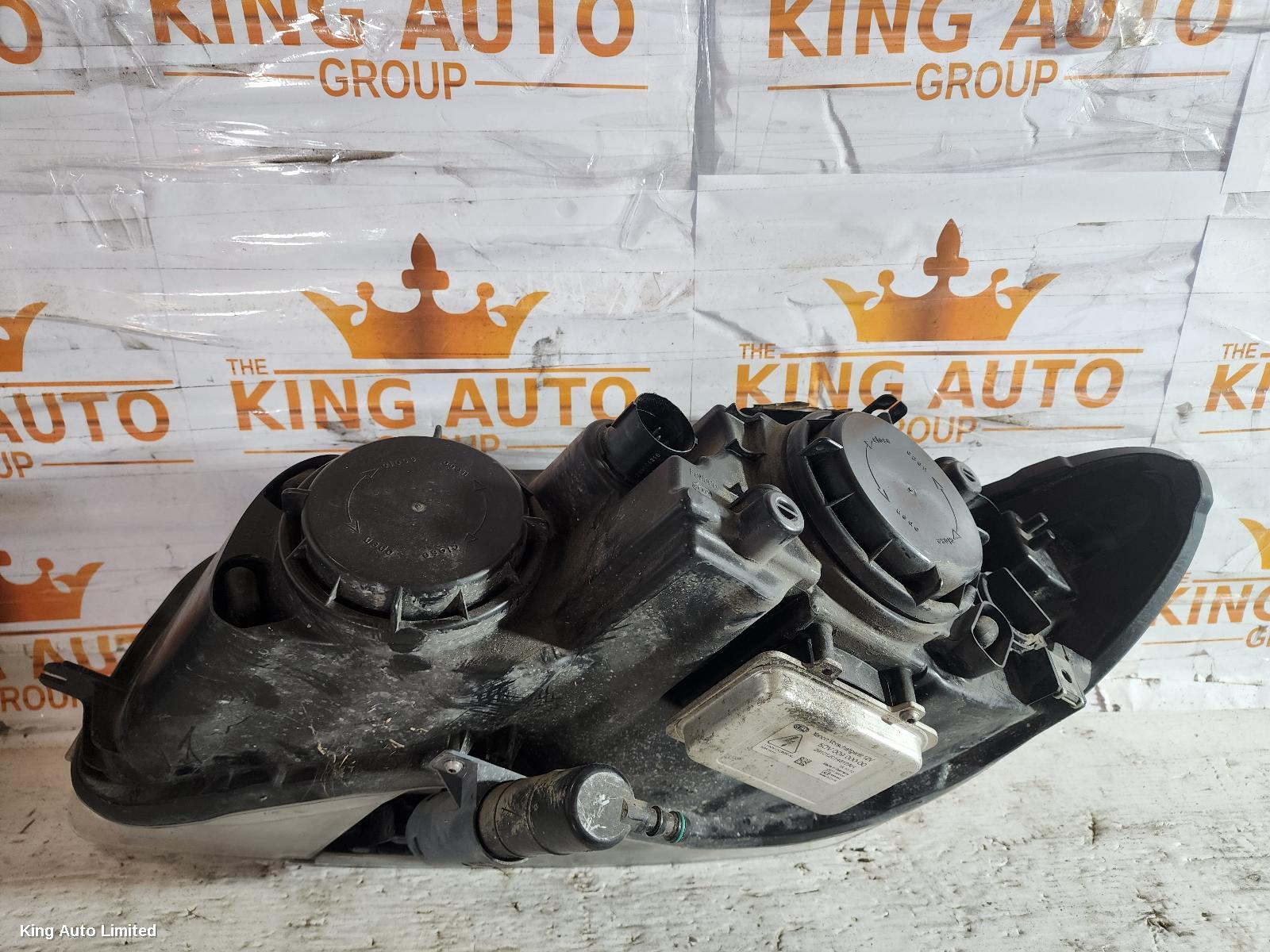 Jaguar XF 2011 Right Headlamp thumbnail 2
