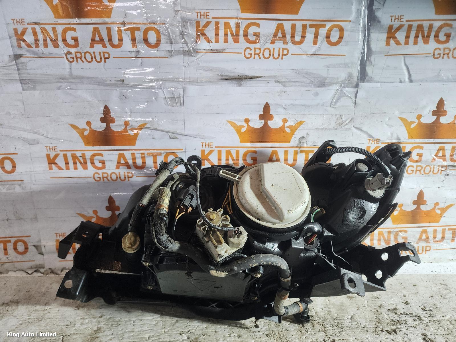 Subaru OUTBACK 2007 Right Headlamp thumbnail 2