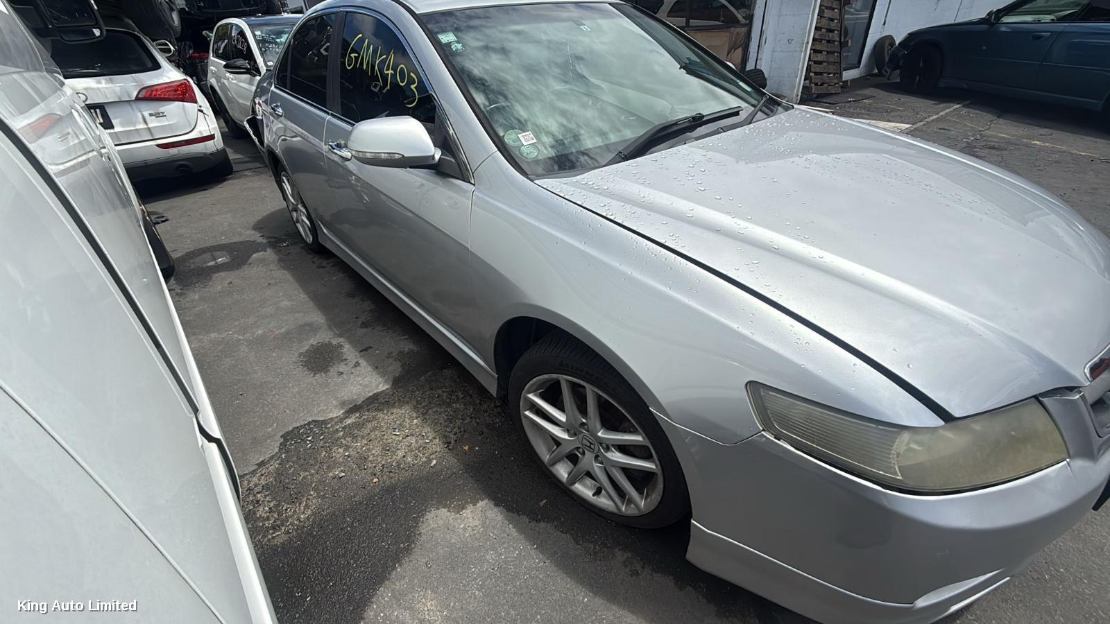 Honda - Honda ACCORD 2004 Left Guard