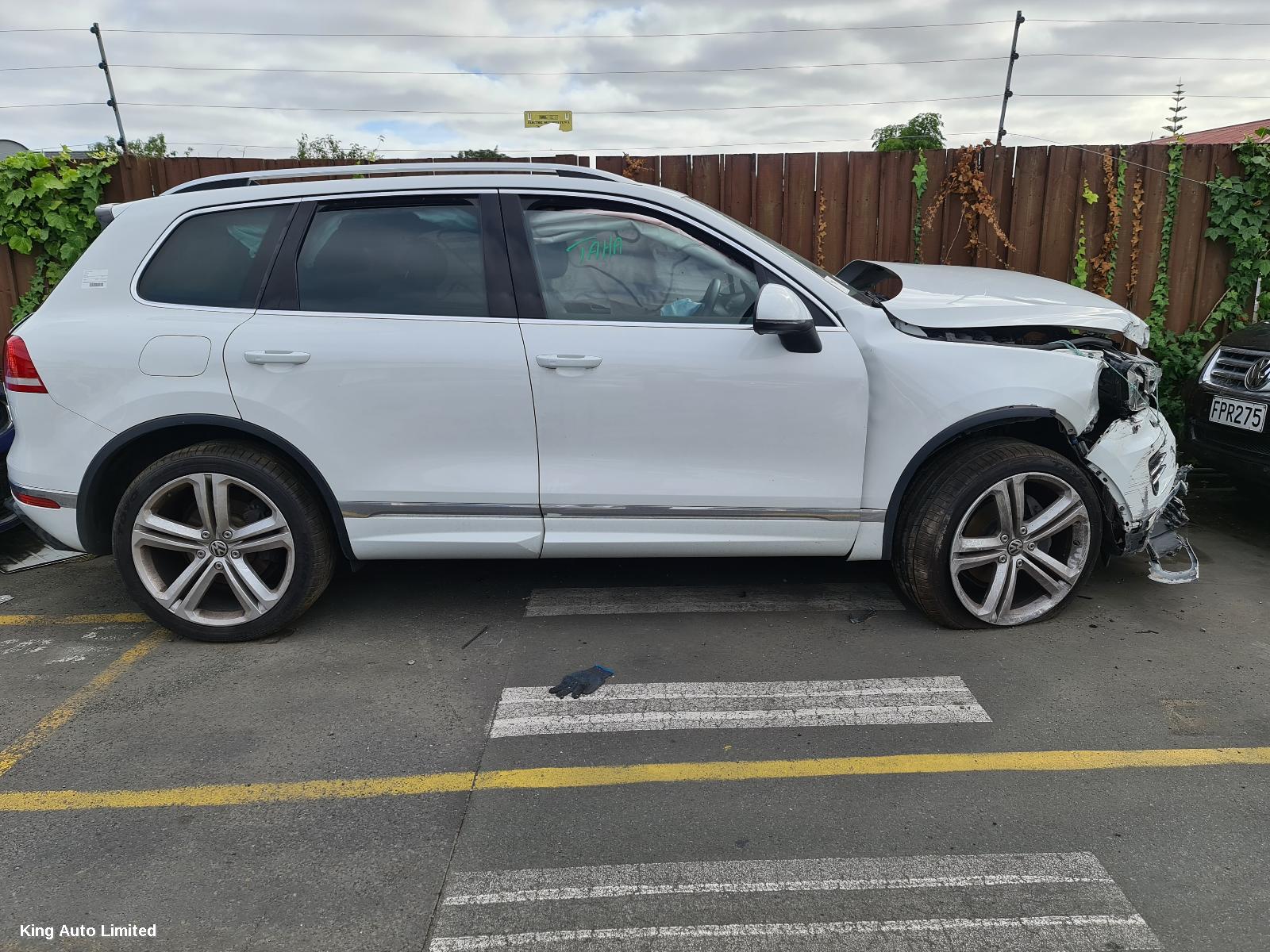 Volkswagen TOUAREG 2017 Left Door Mirror thumbnail 2